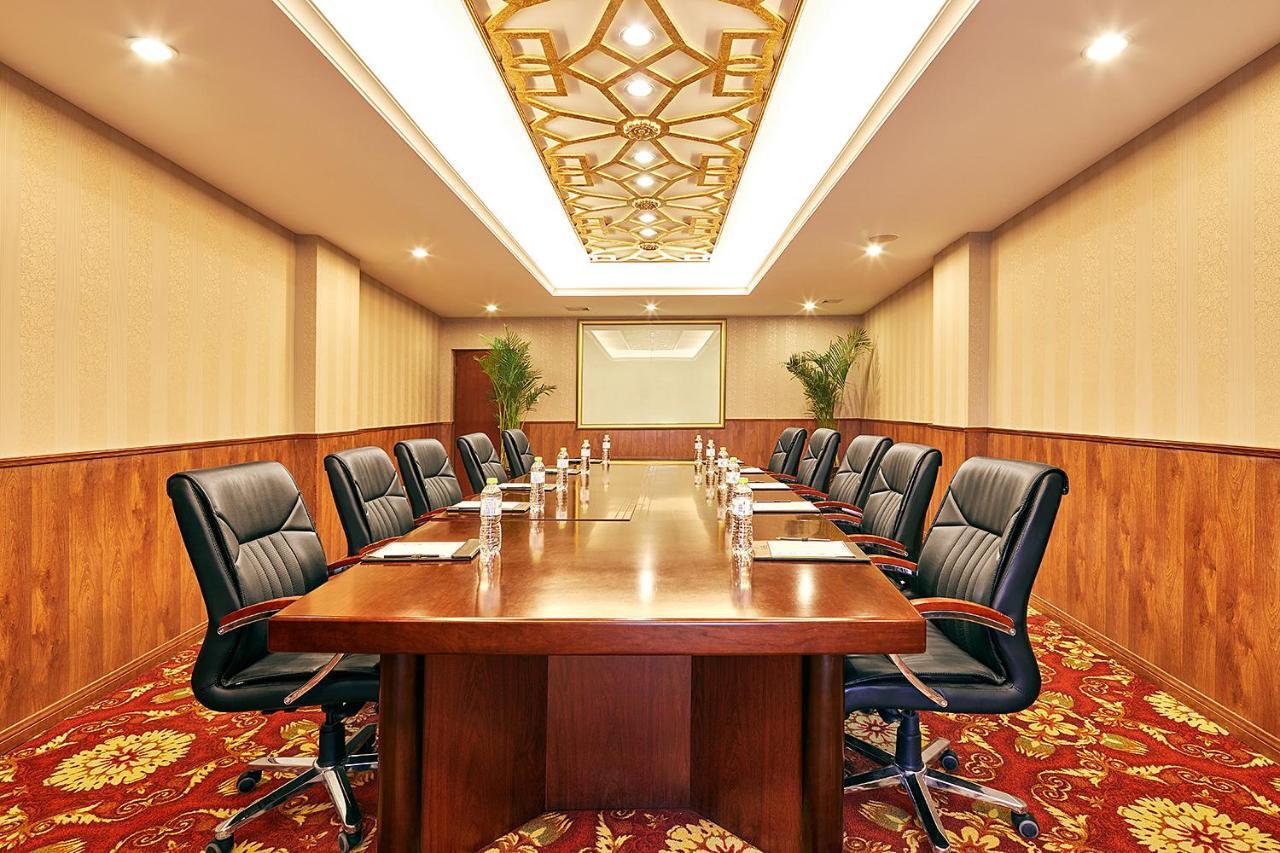 Grand Regency Hotel Κινκντάο Εξωτερικό φωτογραφία